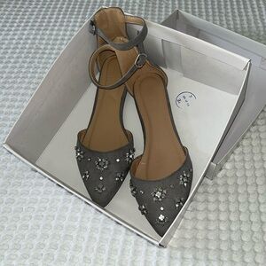 Charlotte Russe Pointed Toe Flats